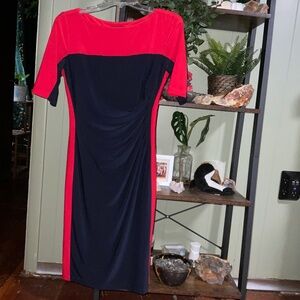 Women’s red and navy color block rushed dress small